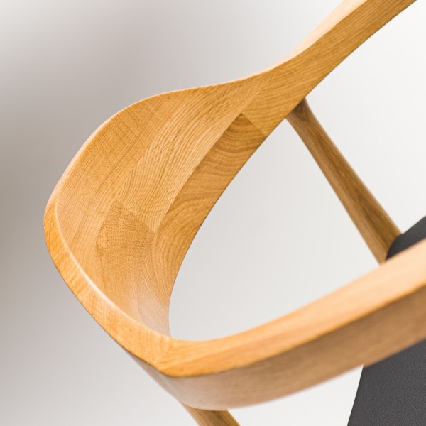 Крісло Harry - зручність та стиль для вашої кухні