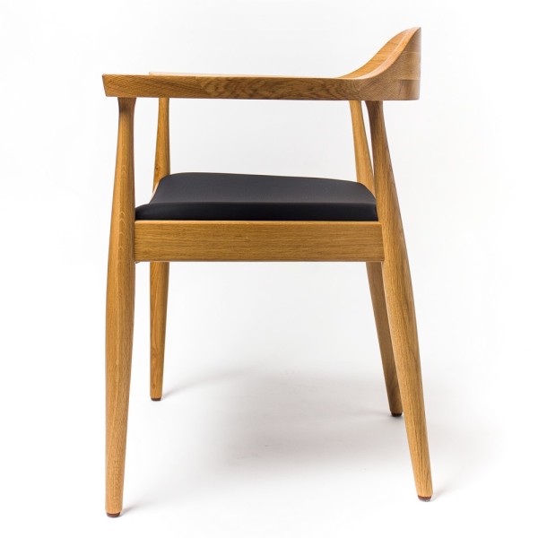 Крісло Harry - зручність та стиль для вашої кухні