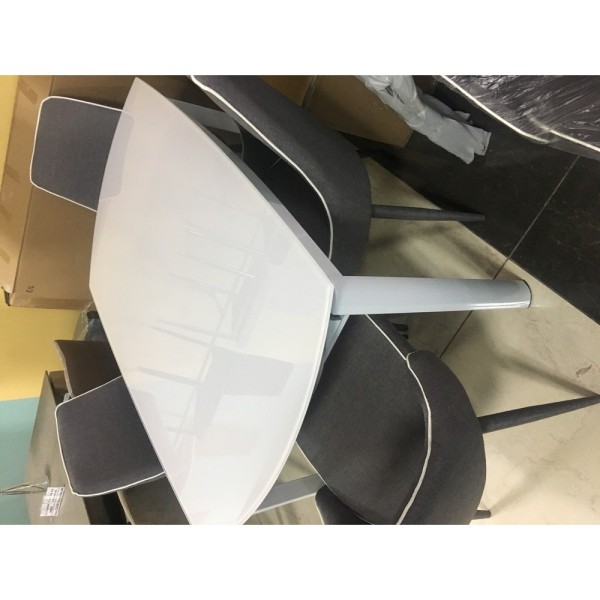 Стіл T-600 120-180 см — ідеальний вибір для вашої кухні