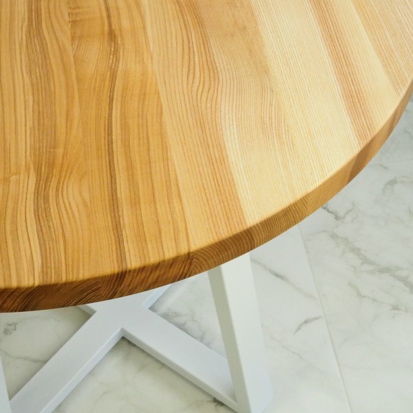 Стільниця кругла ЯСЕН 40 мм д700/лак прозорий – стиль і якість для вашого столу