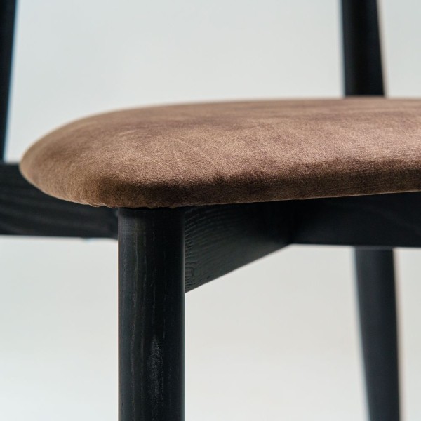 Стілець Dan Lovko – стиль та комфорт для вашої кухні