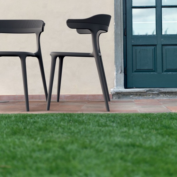 Стілець Luna Stripe – сучасний стілець для вашого інтер'єру та саду