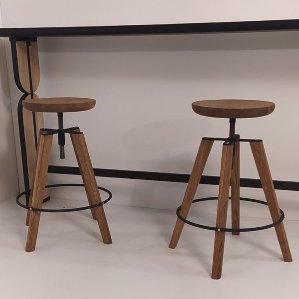 Барний стілець Tokyo - лофт стиль для вашого інтер'єру