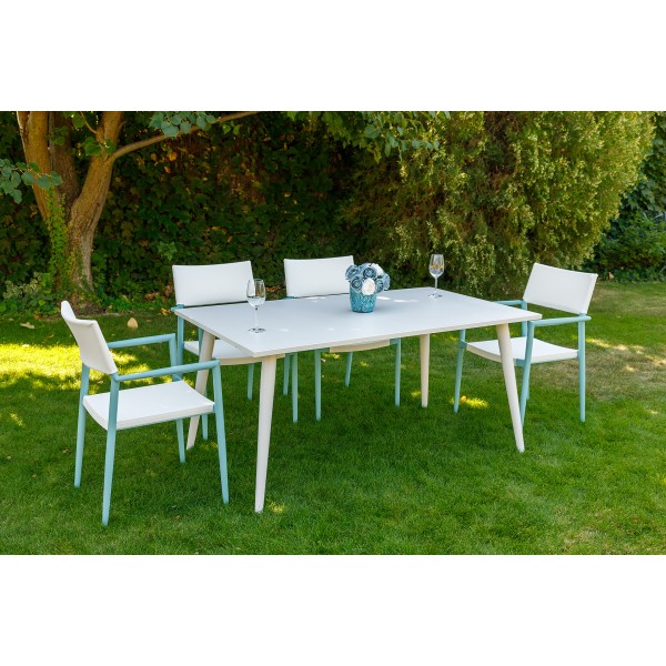 Стіл Salta — сучасний стіл для вулиці та кафе