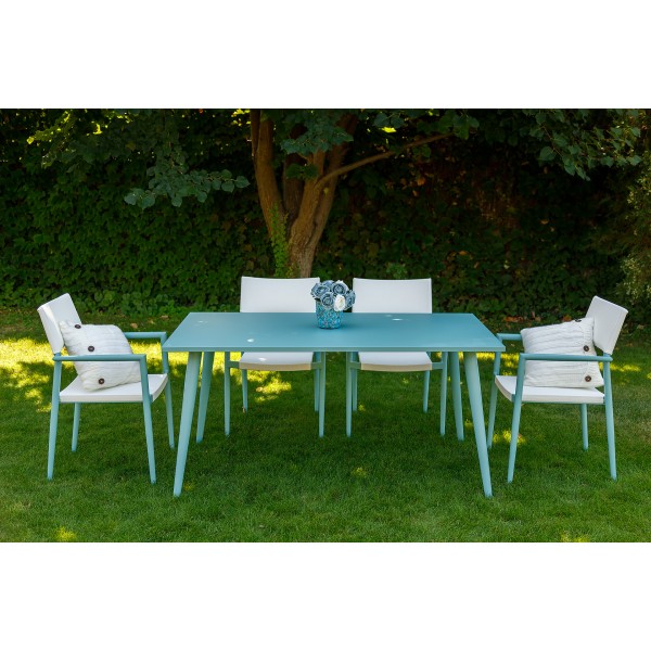 Стіл Salta — сучасний стіл для вулиці та кафе