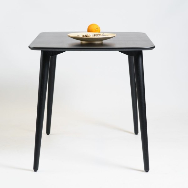 Стіл Dan 75х110 – стильний меблевий акцент для вашої кухні чи кафе