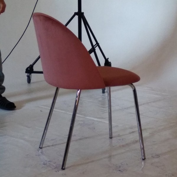 Стілець M-12-1 для кухні та кафе – елегантний і стильний вибір