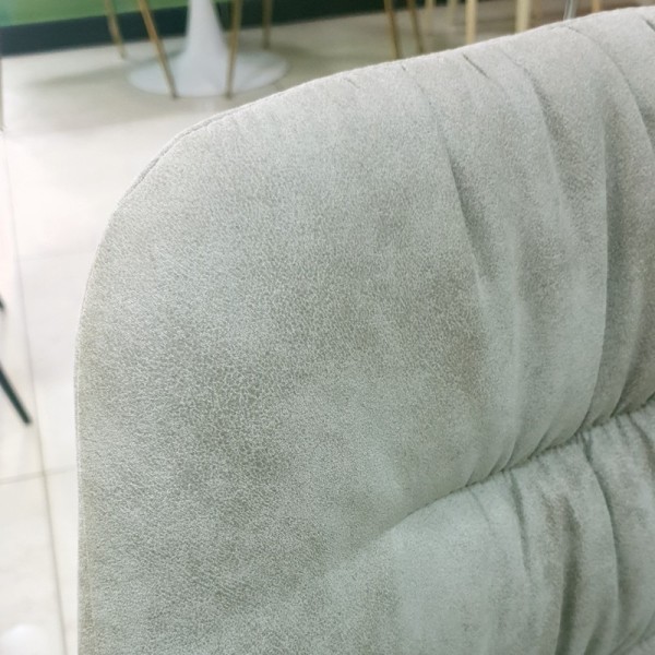 Стілець M-17 для кухні та кафе