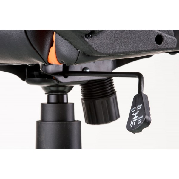 Геймерське крісло ExtremeRace black/orange — для комфортних ігор