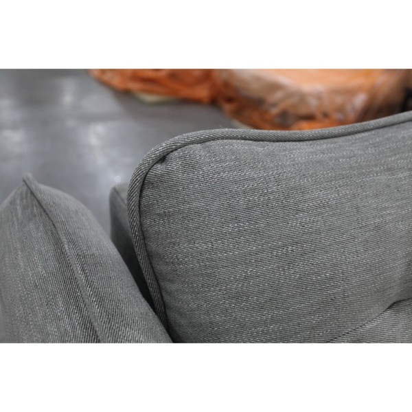 Прямий розкладний диван Капрі