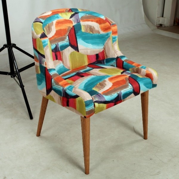 Стілець Ніколас для вашої кухні та кафе