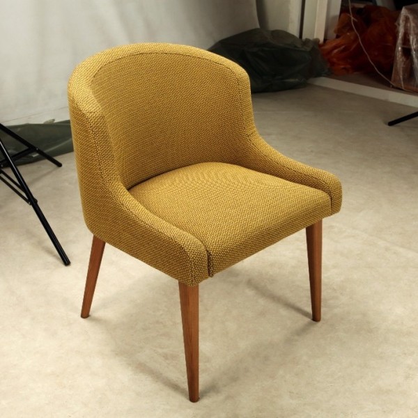 Стілець Ніколас для вашої кухні та кафе