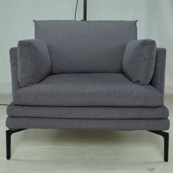 Крісло Армані: комфорт і стиль для вашої вітальні