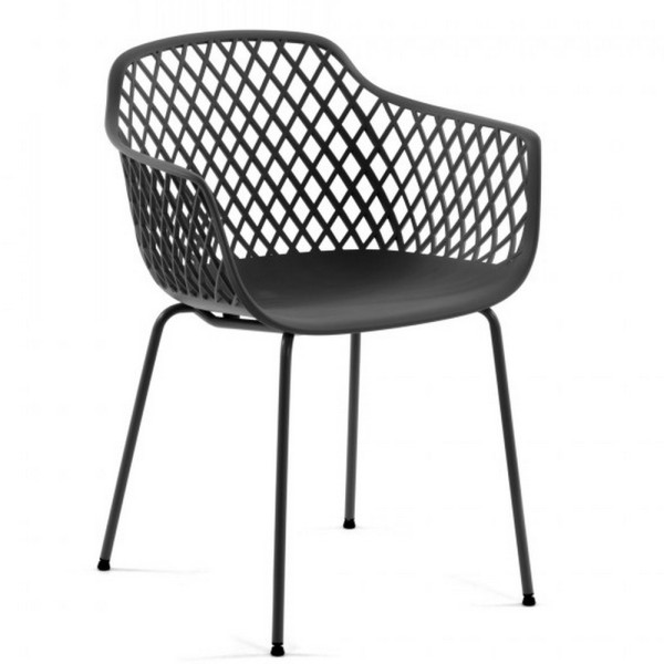 Стілець Quinn – ідеальний вибір для дому та кафе