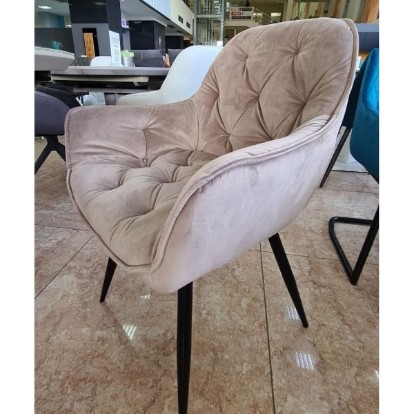 Стілець M-65 — стиль і комфорт для вашої кухні