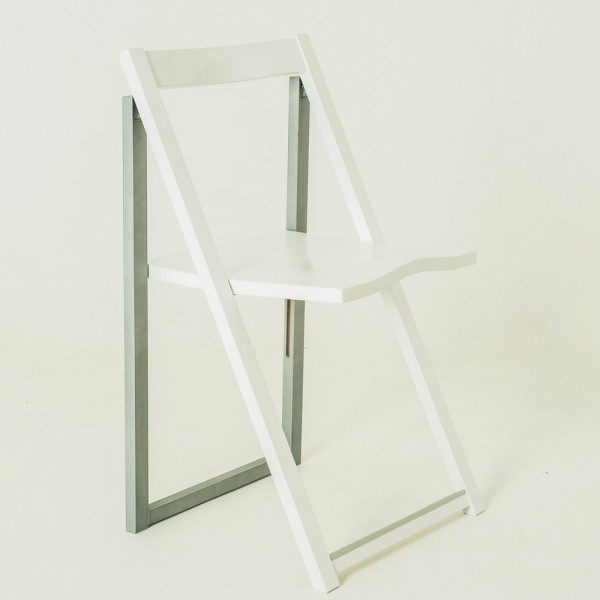 Стілець Beta (Бета) розкладний – стильний та практичний вибір для кухні