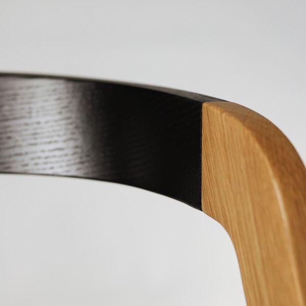 Cтілець Sova: Сучасний дизайн для вашого інтер'єру