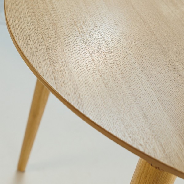 Стіл Dan круглий natural - ідеальний вибір для кухні та кафе