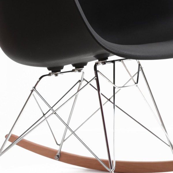 Крісло-гойдалка Лаунж – стильний вибір для вашого інтер'єру