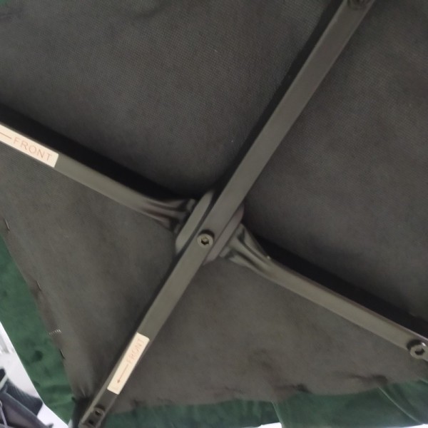 Напівбарний стілець B-128