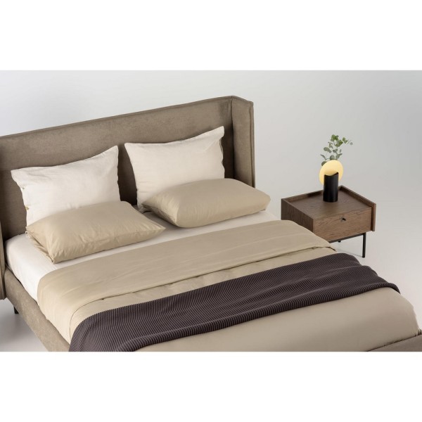 Ліжко Naomi: стиль та комфорт для вашої спальні