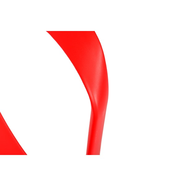 Стілець Iva – стильний вибір для дому та саду