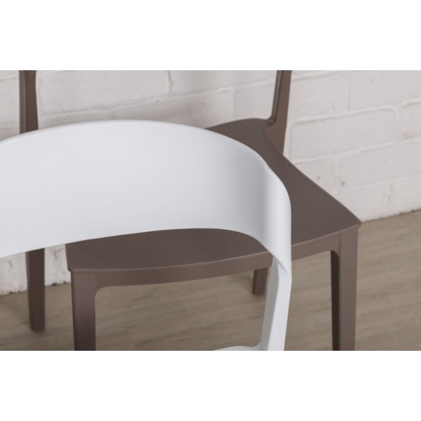 Стілець Morus – стиль для вашої кухні або саду