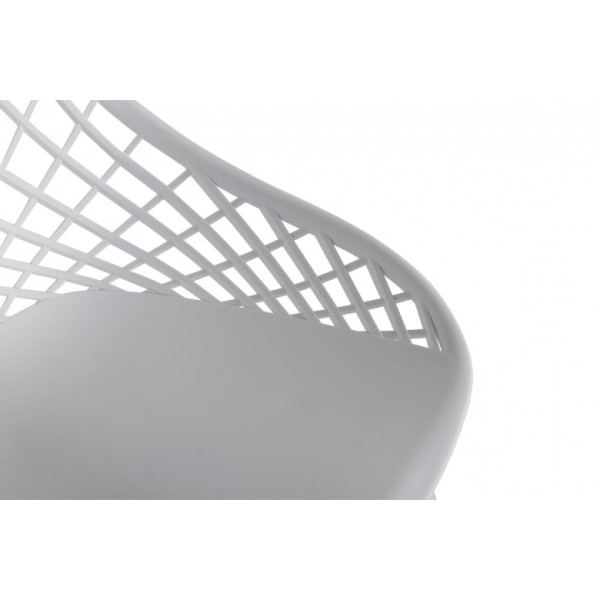 Стілець Poppy – ідеальний вибір для вашого дому та саду