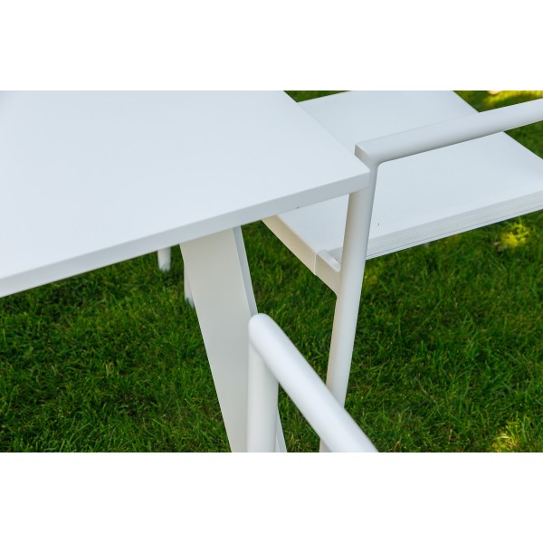 Стілець Salta — стиль та комфорт для вашого дому та саду