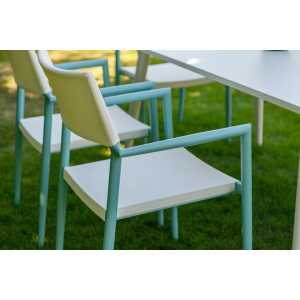 Стілець Salta — стиль та комфорт для вашого дому та саду