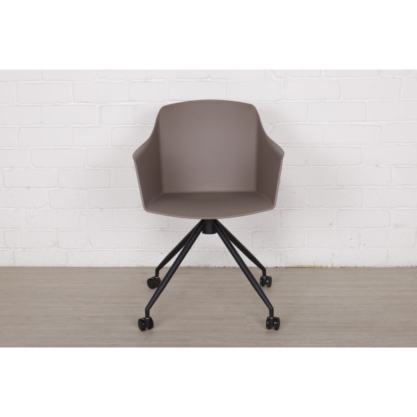 Офісний стілець Magnolia Roll – стиль і комфорт для вашого робочого місця