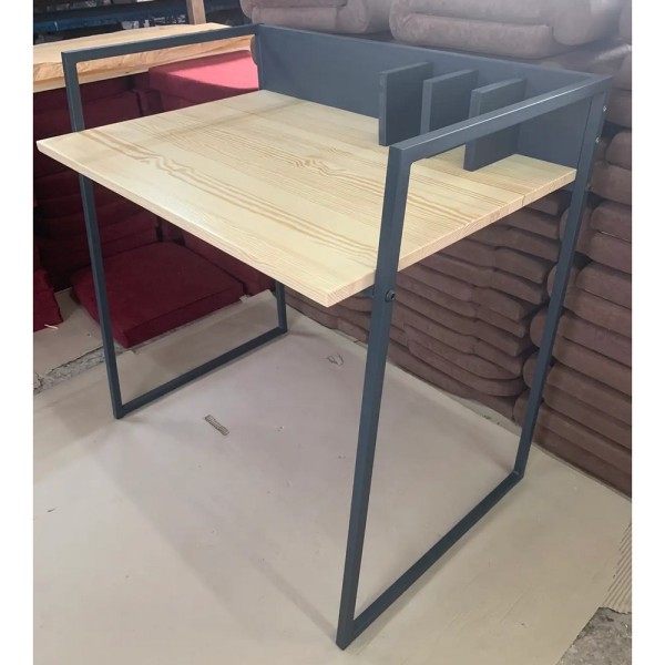 Комп'ютерний стіл Кангі