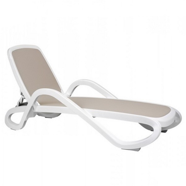 Шезлонг Alfa – ідеальний вибір для комфортного відпочинку на вулиці