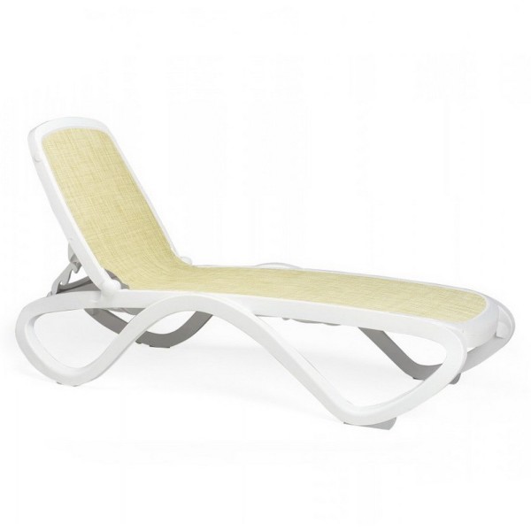 Шезлонг Omega – для відпочинку на вулиці