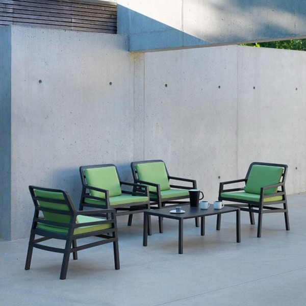 Стіл Aria 100 – стіл для саду та кафе з пластику