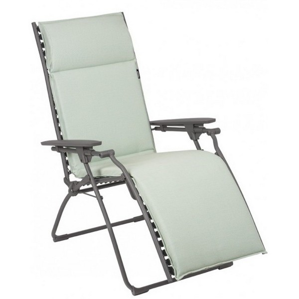 Крісло-шезлонг Evolution — ідеальний вибір для вашого саду та вулиці