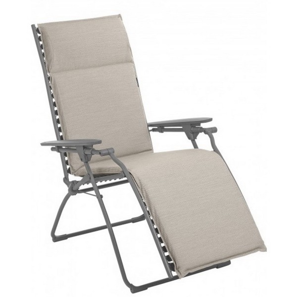 Крісло-шезлонг Evolution — ідеальний вибір для вашого саду та вулиці