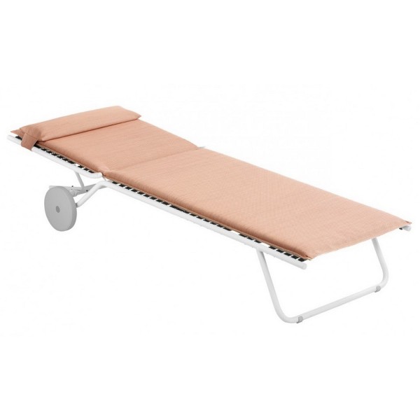 Шезлонг Miami: комфорт та стиль для вашого саду