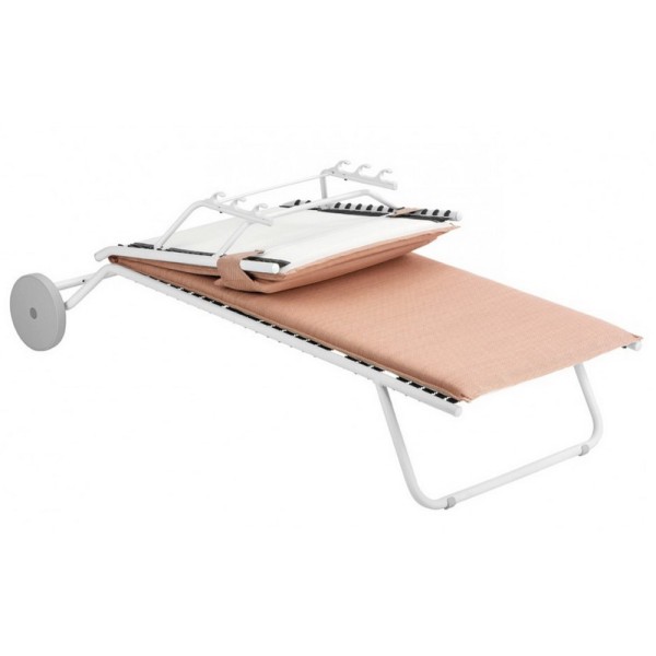 Шезлонг Miami: комфорт та стиль для вашого саду