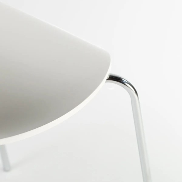 Стілець Іво: стильний та зручний стілець для вашого інтер'єру