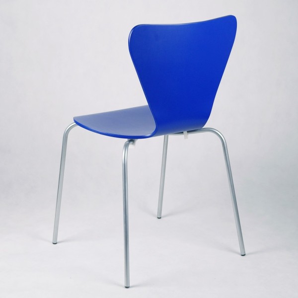 Стілець Іво RAL – для сучасного інтер'єру вашої кухні та офісу