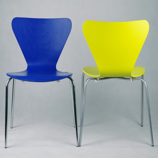 Стілець Іво RAL – для сучасного інтер'єру вашої кухні та офісу