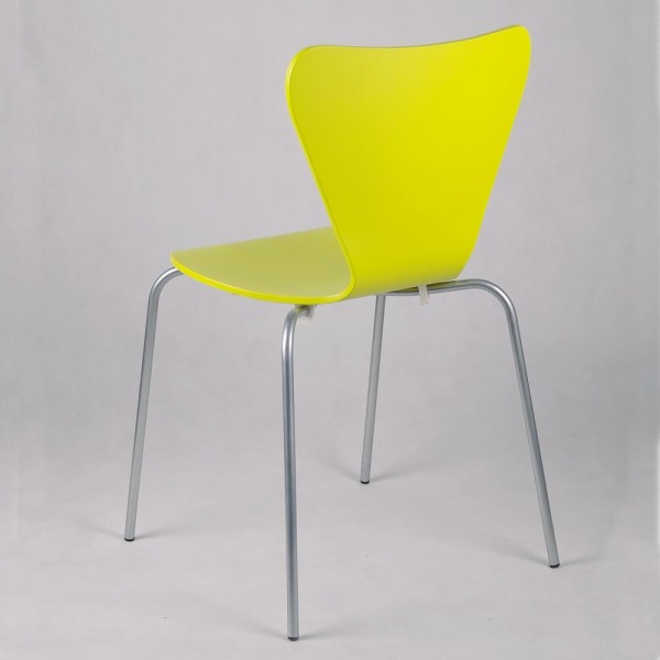 Стілець Іво RAL – для сучасного інтер'єру вашої кухні та офісу