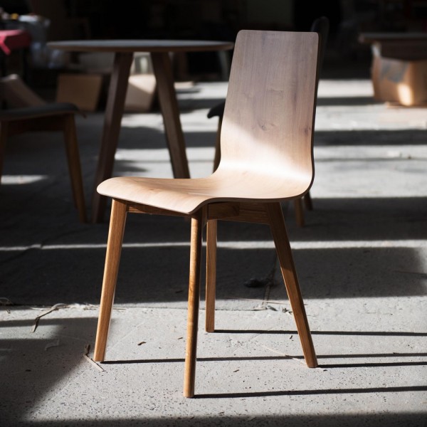 Стілець Лука RW (дуб) - сучасний вибір для вашої кухні