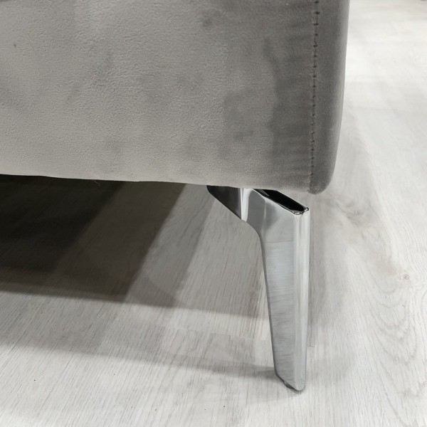 Розкладна софа Амелі: стиль та комфорт для вашого дому