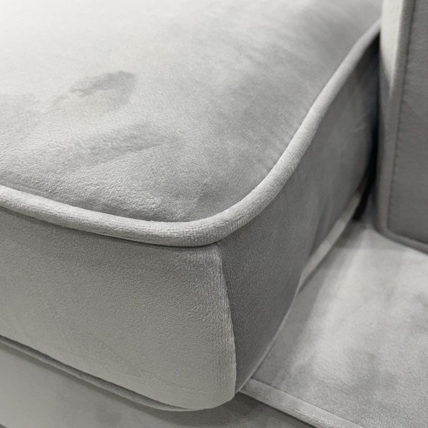 Розкладна софа Амелі: стиль та комфорт для вашого дому