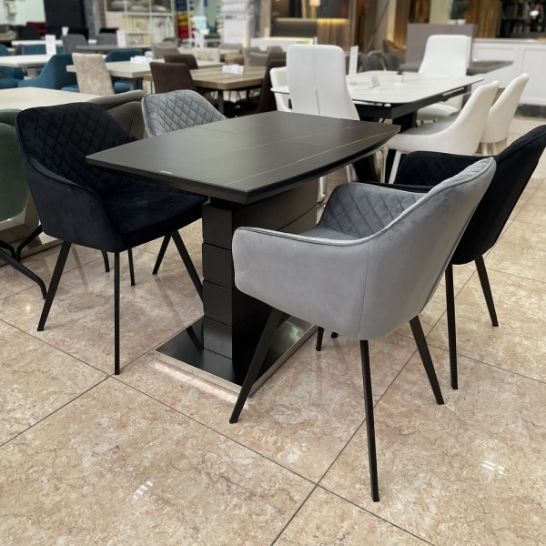 Стілець R-63 поворотний: зручність та стиль для вашої кухні