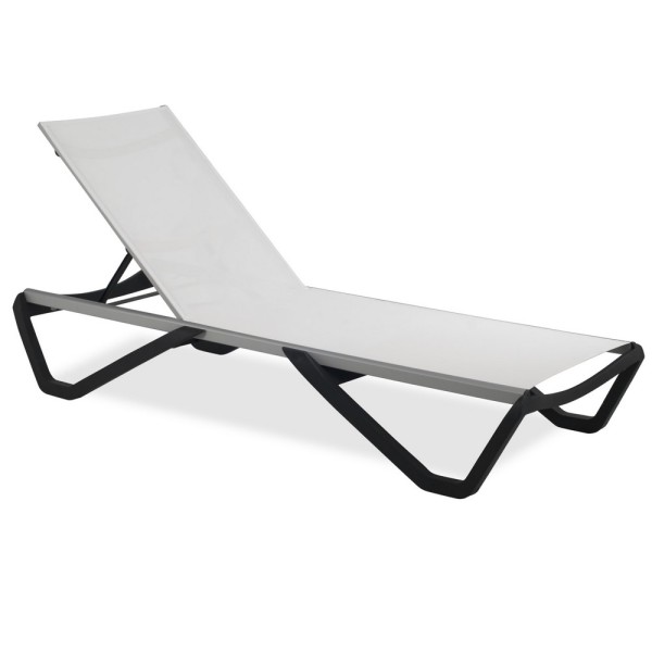 Шезлонг Wave – ідеальний вибір для вашого саду