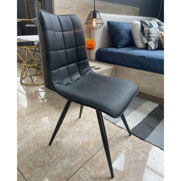 Стілець M-26 — стильний стілець для вашої кухні та кафе