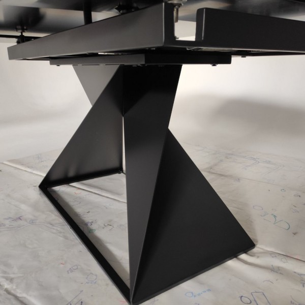 Стіл TML-820 Графит 140-200 см